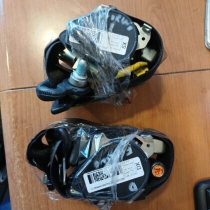 Cinturones Delanteros Fiat
                            Flior