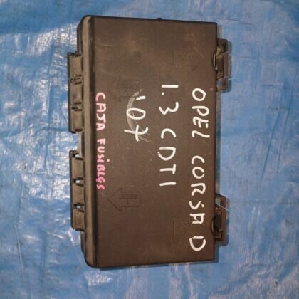 Caja de Fusibles Opel Corsa
                            1.3