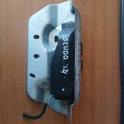 Cerradura portón Fiat Scudo
