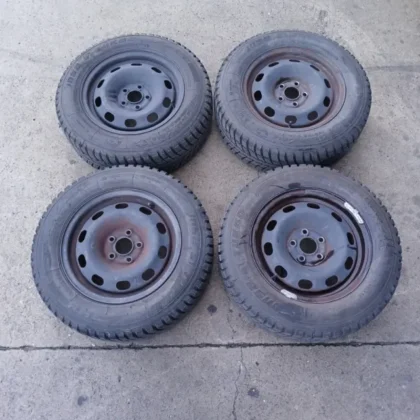 Llantas y Neumáticos
                            185/65/14 8