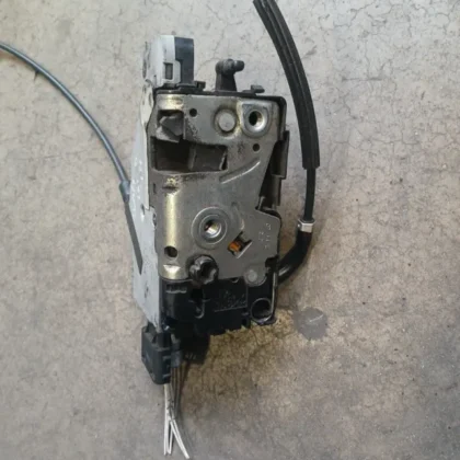 Cerradura Puerta Derecha
                            Fiat Sc