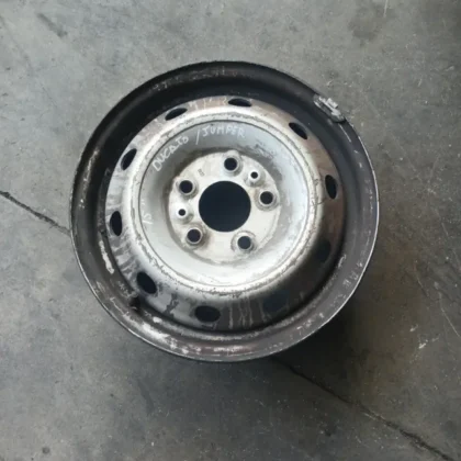 Llanta Jumper Ducato 15
                            pulgadas