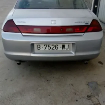Parachoques Trasero Honda
                            Accord