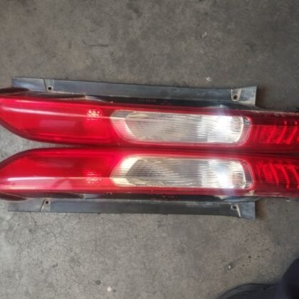 piloto trasero Ford Focus
                            2006
