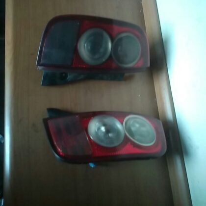 piltos traseros Micra 2005