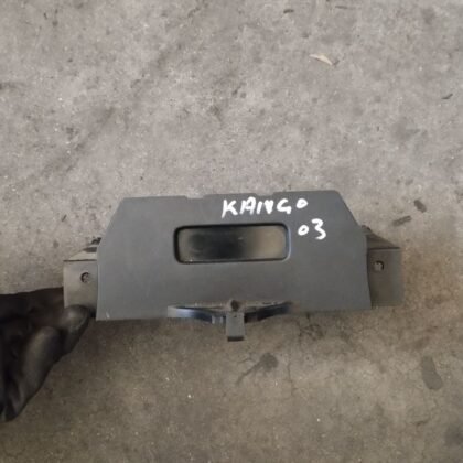 Pantalla multifunción
                            Kangoo 03