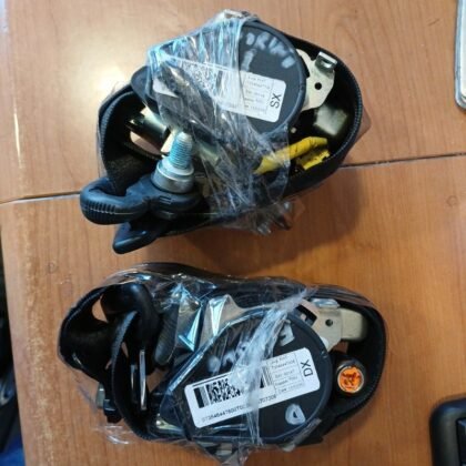 Cinturones Delanteros Fiat
                            Flior