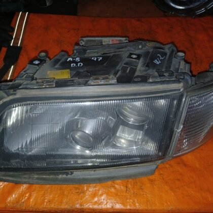 Óptica Audi A-8