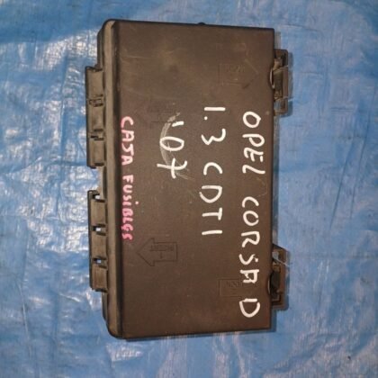 Caja de Fusibles Opel Corsa
                            1.3