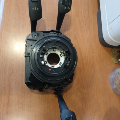Mando Luces y Anillo Airbag
                            BMW