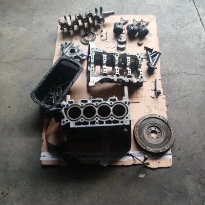 Motor Peugeot 8H01 Despiece