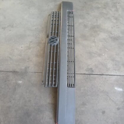 Parrilla VW Transporter T4