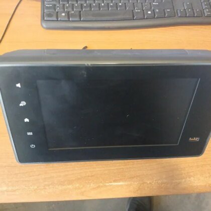Pantalla Táctil con USB con
                            Modu
