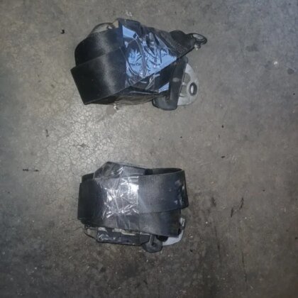 Cinturones Delanteros VW T4