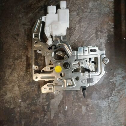 Cerradura lateral Renault Master