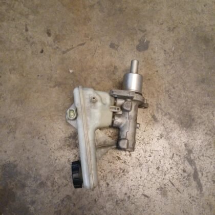 Bomba de freno Renault Trafic 2004