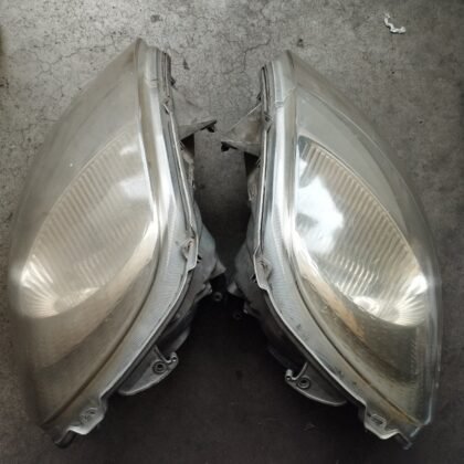 Pareja faros delanteros Nissan Primastar 1.6 2006