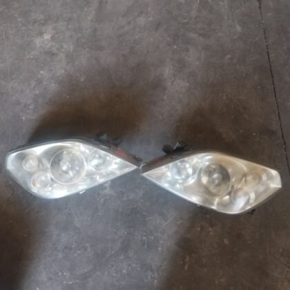 Pilotos Nissan primera p12