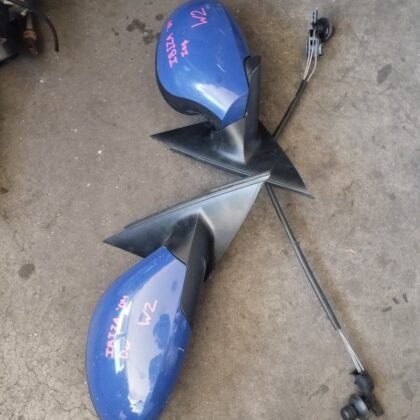 Pareja de retrovisores Seat Ibiza año 04
