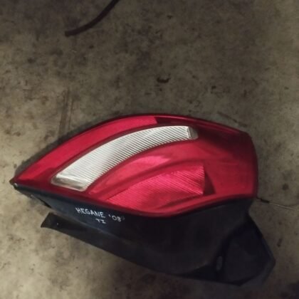 Faro trasero izquierdo Renault Megane 08