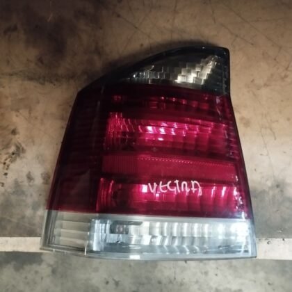 Piloto trasero izq Opel
                            vectra C